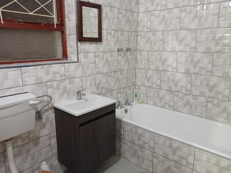 1 Bedroom Property for Sale in Northcliff Western Cape